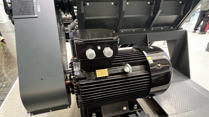 德国 K 展现场直击：海菲克永磁电机助力工业设备高效运转